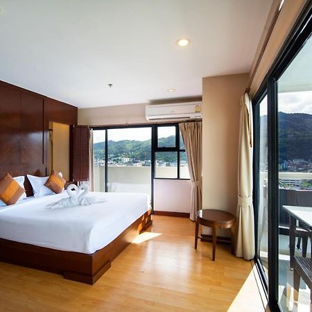 Patong Tower Beach Apartment By Seesea Buitenkant foto