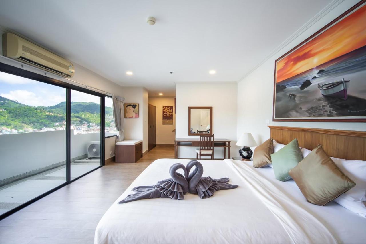 Patong Tower Beach Apartment By Seesea Buitenkant foto