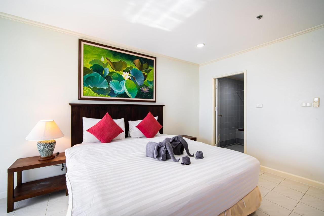 Patong Tower Beach Apartment By Seesea Buitenkant foto