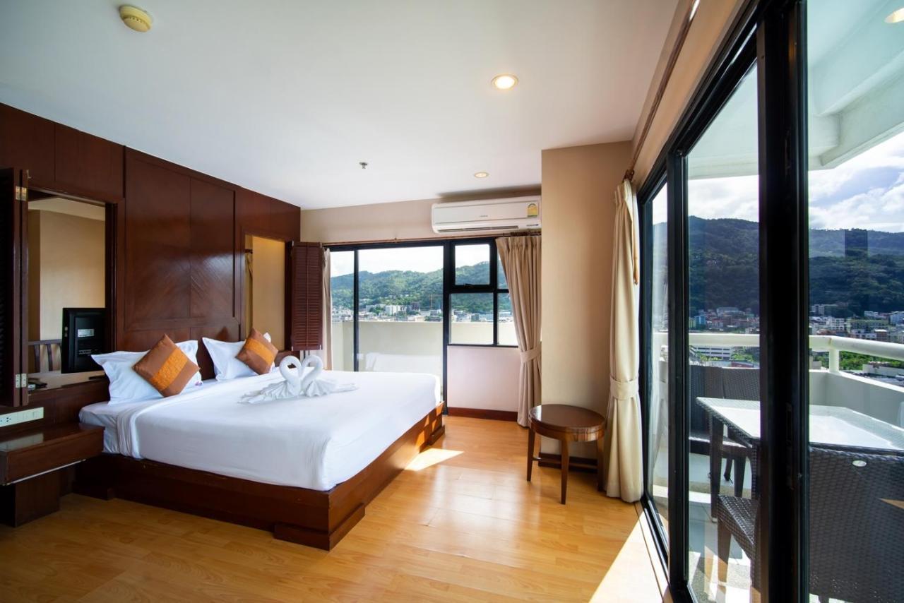Patong Tower Beach Apartment By Seesea Buitenkant foto