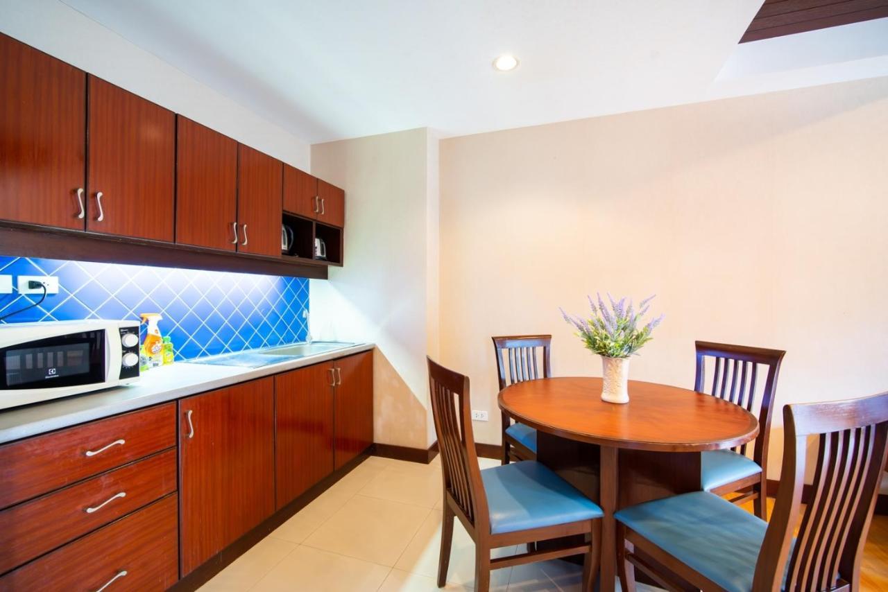 Patong Tower Beach Apartment By Seesea Buitenkant foto